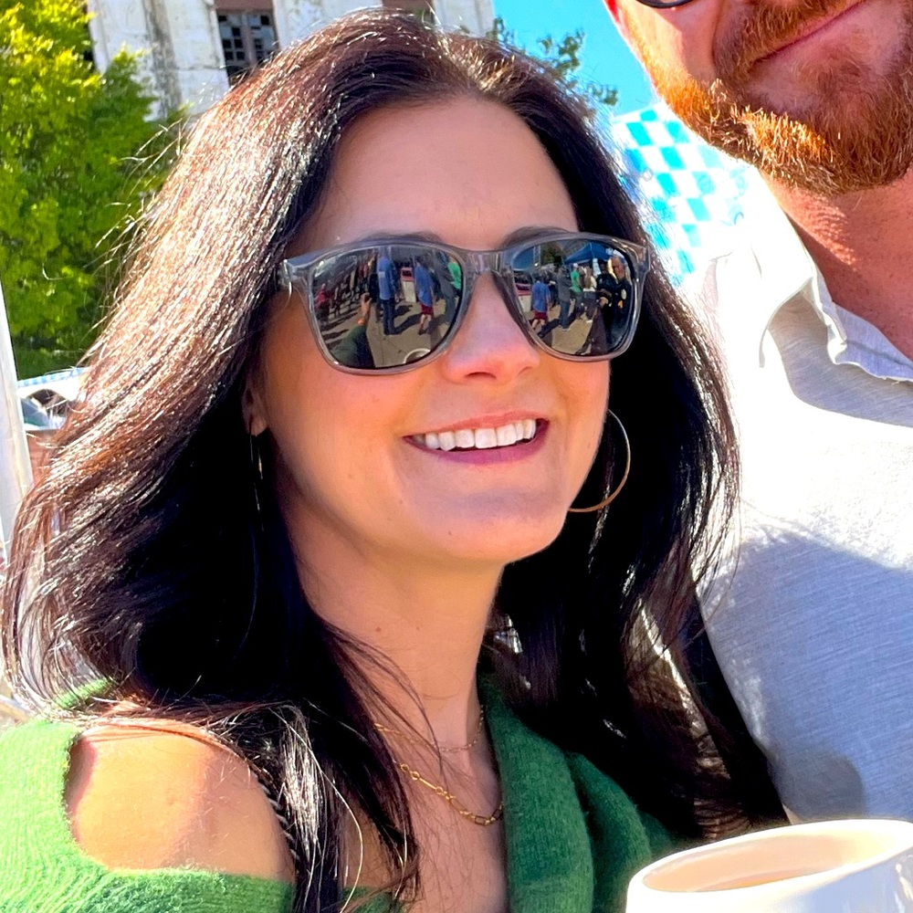 Meet your Posher, Angie